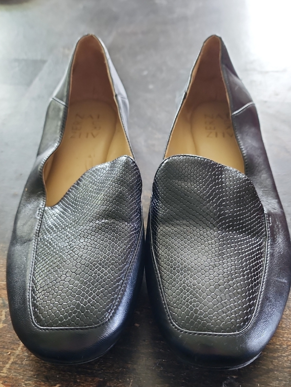Naturalizer Black Leather Pumps
